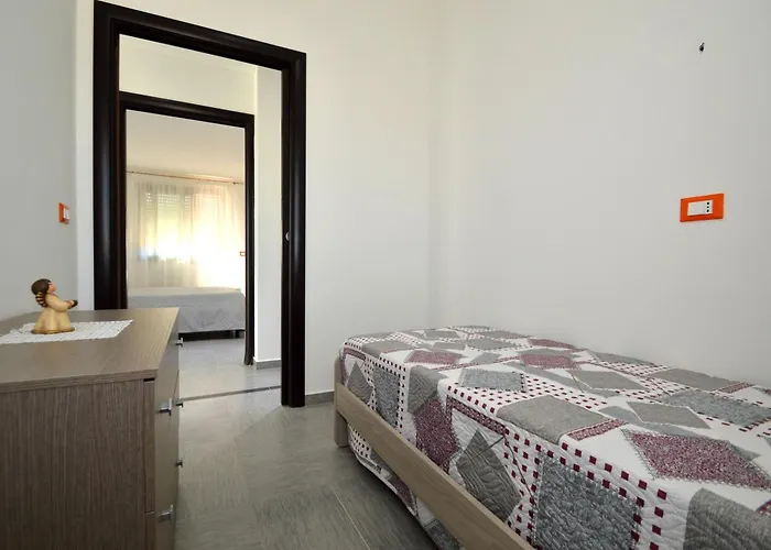 White Private Pool *