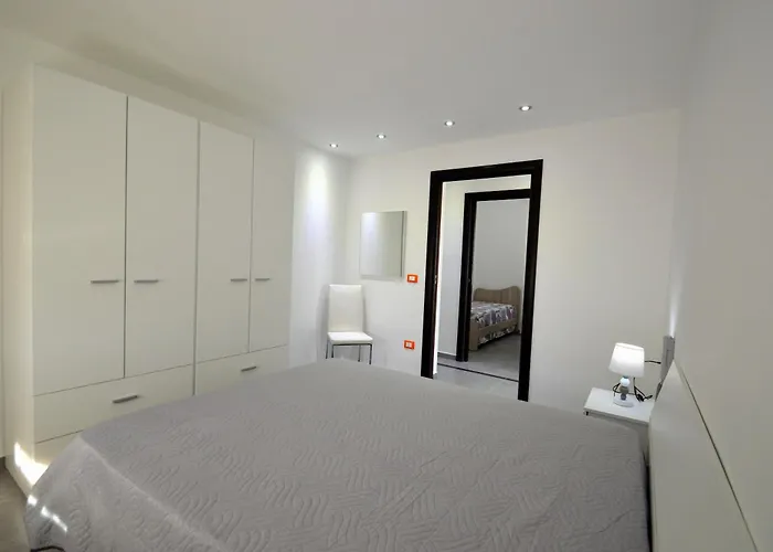 White Private Pool *