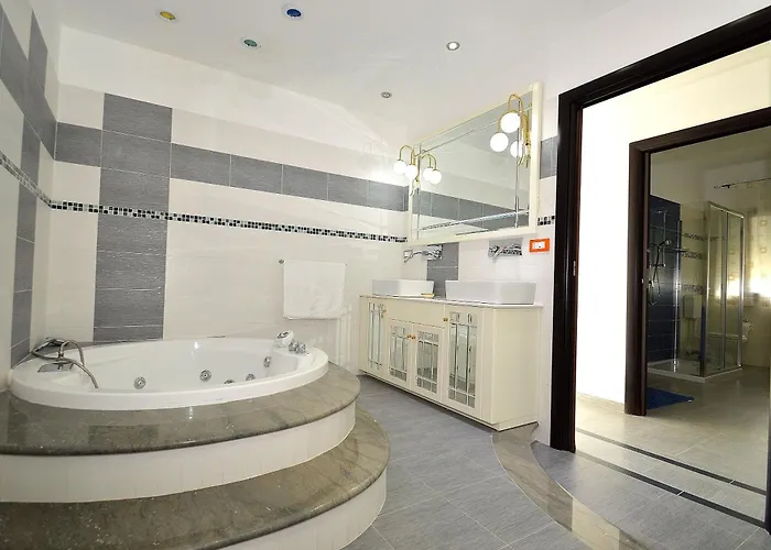 White Private Pool Villa *