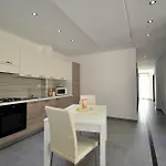 White Private Pool Villa Alcamo